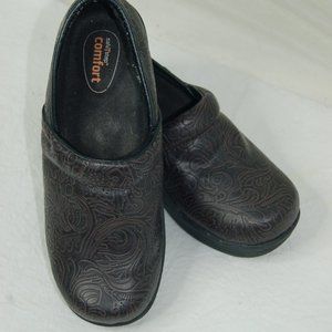 Safe-T-Step Comfort Women's Shoes size 5 1/2, Non-slip